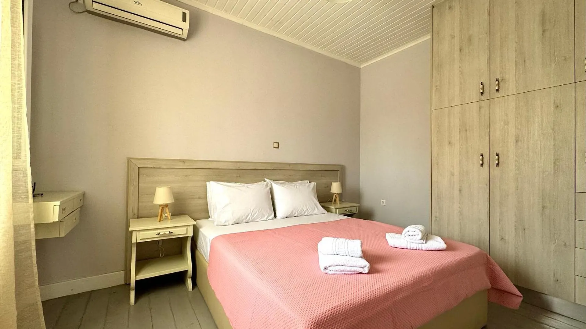 Armonia Apartment Spartia